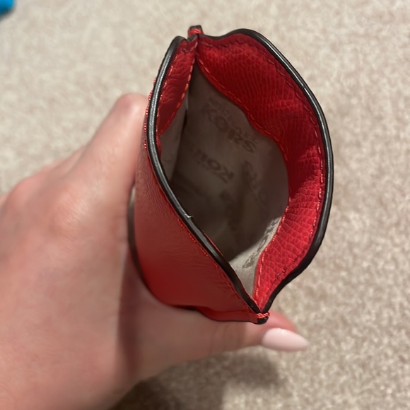 Michael Kors coral phone sleeve - Picture 4 of 4
